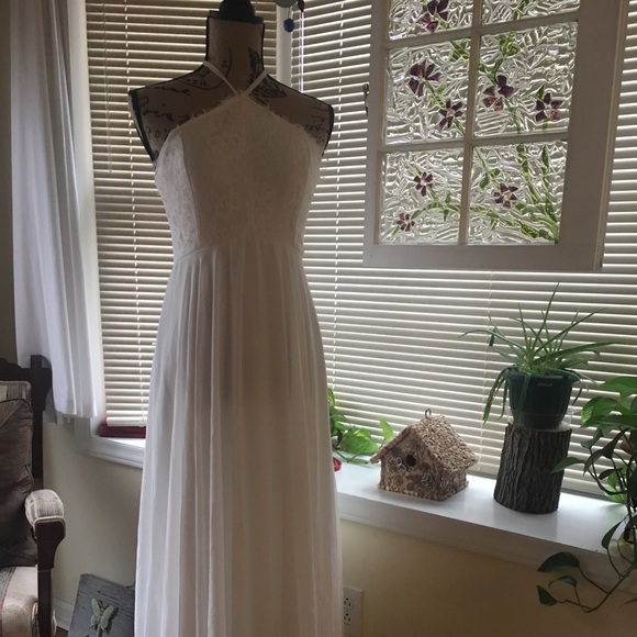 Bohemian Style White Wedding Dress - Picture 1 of 8